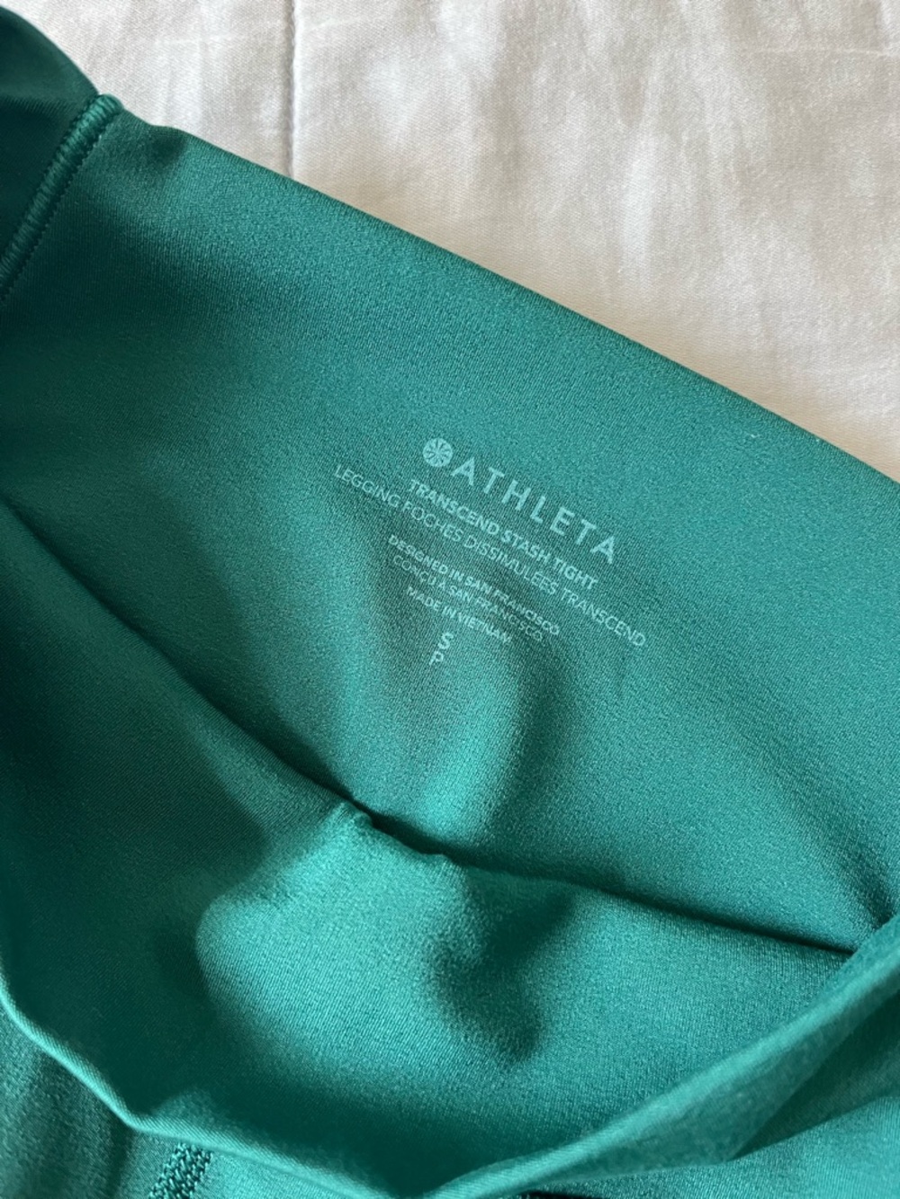 Athleta Transcend Stash Tight